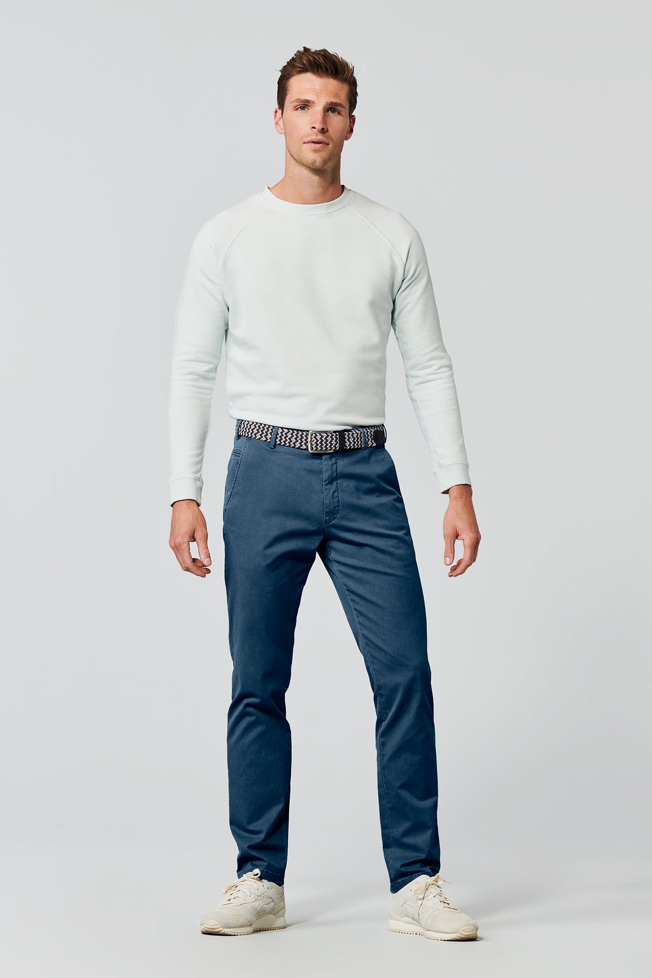 Bonn 1-3024 MICRO STRUCTURE ∙ CHINO