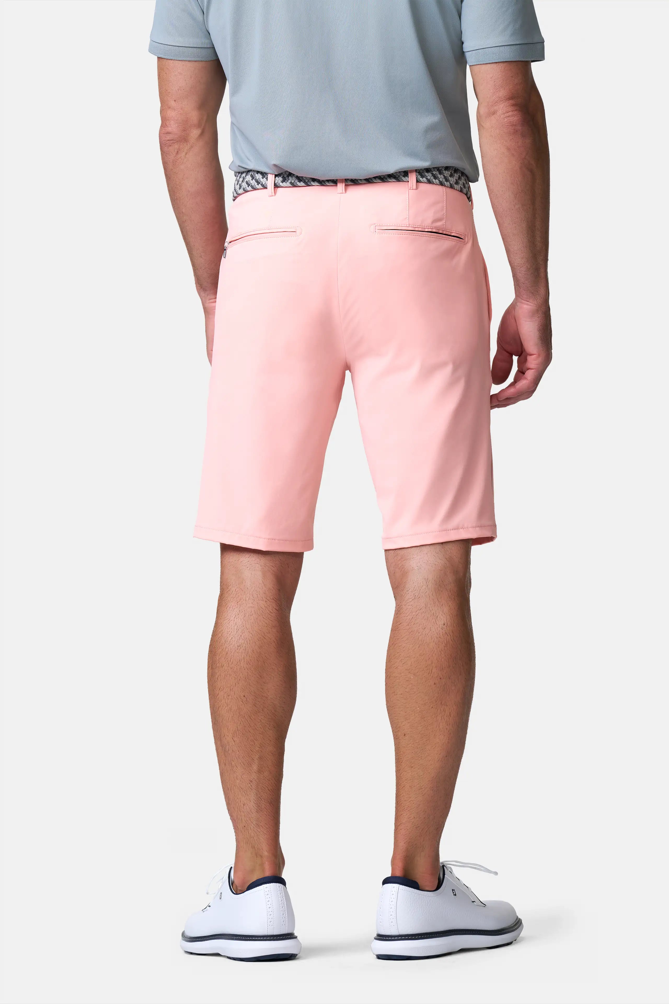 B-St. Andrews 1-8070 GOLF • SHORT