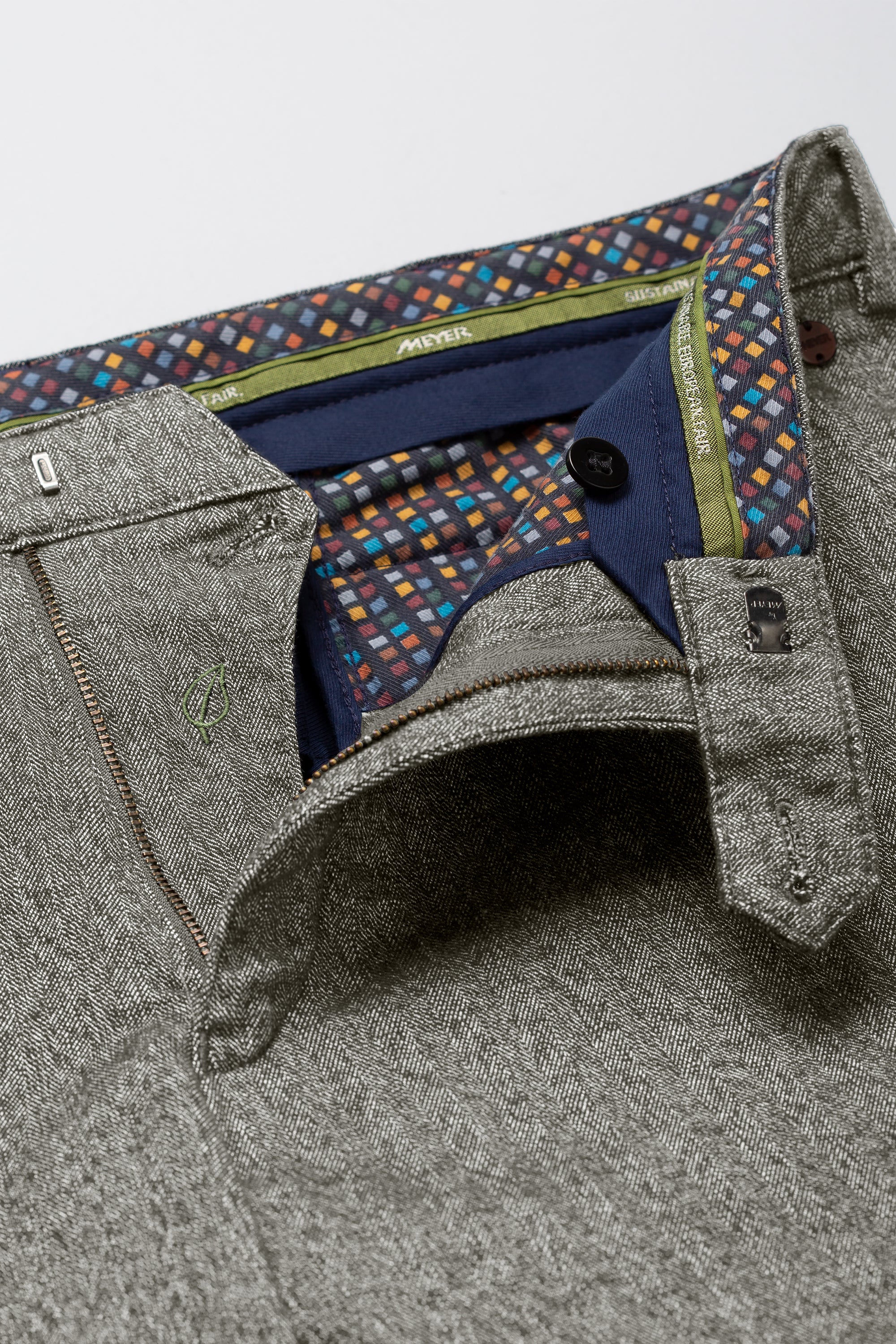 Bonn 1-2030 MICRO PATTERN