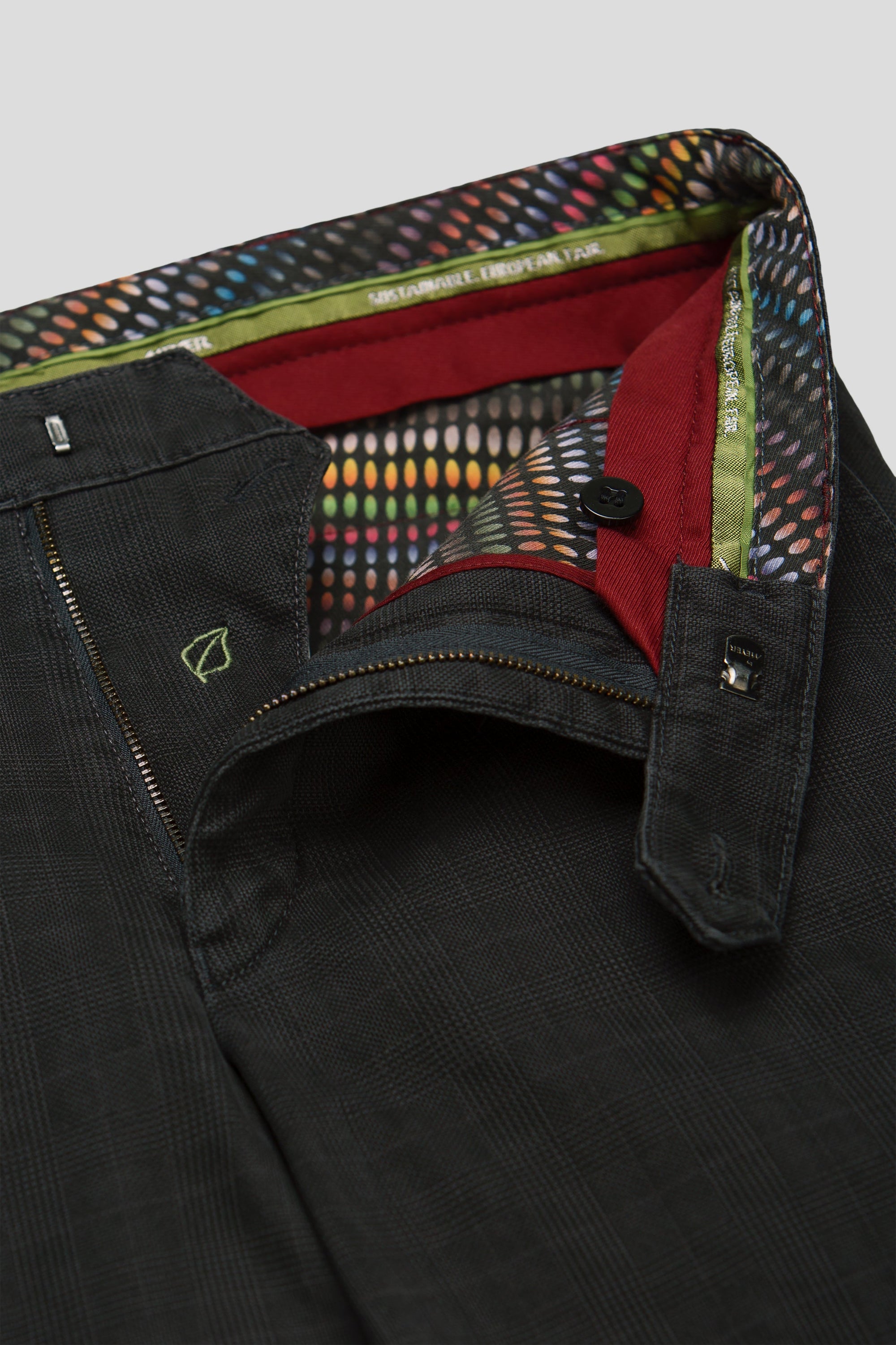 Bonn 2-5621 SUBTLE CHECK