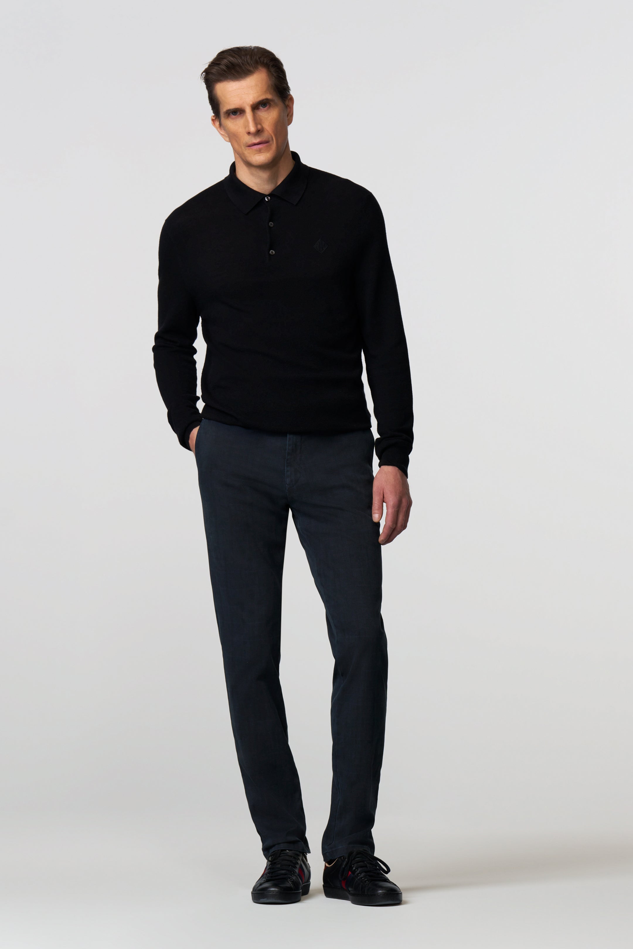 Bonn 2-5621 SUBTLE CHECK