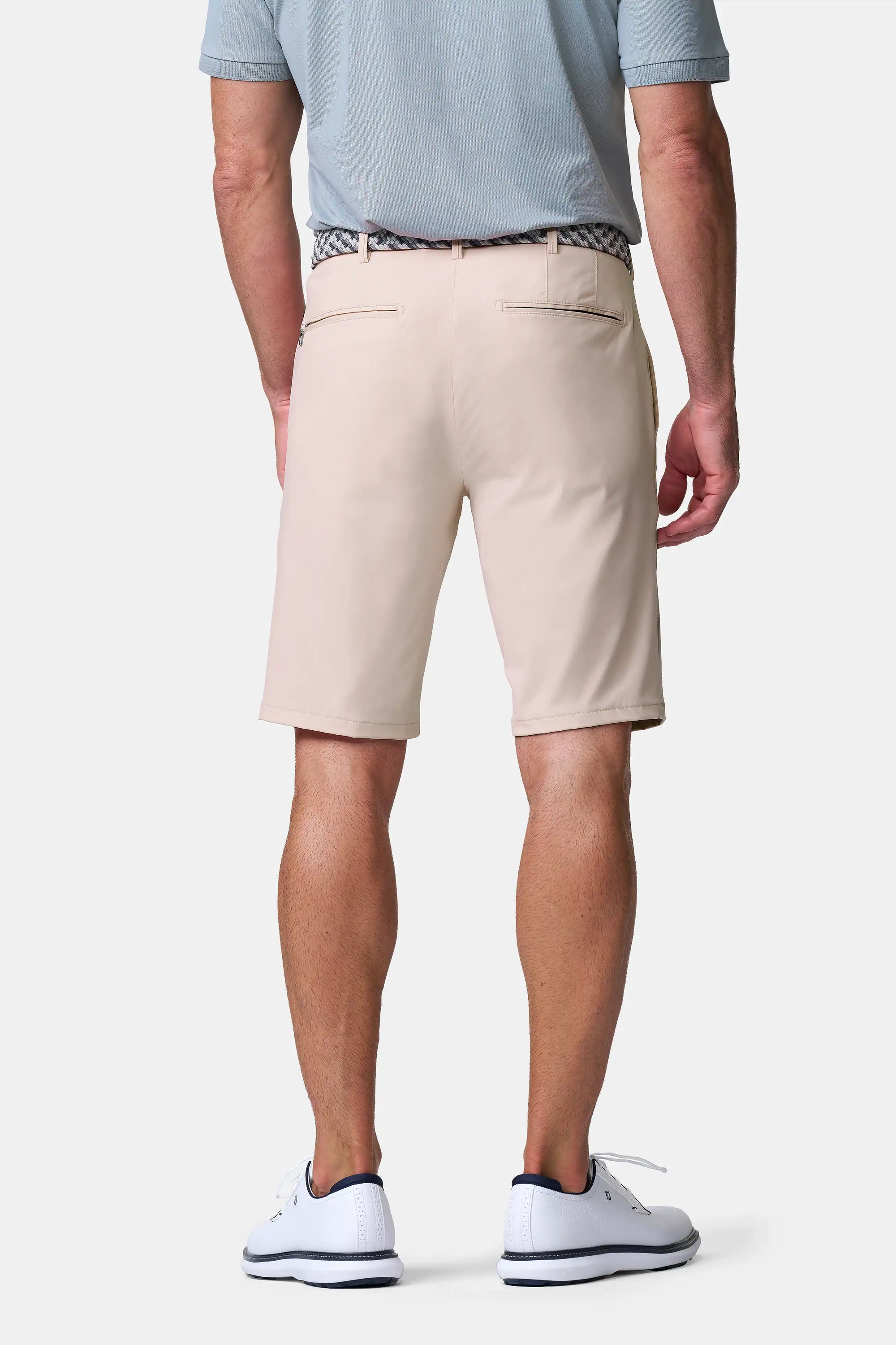B-St. Andrews 1-8070 GOLF • SHORT