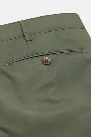 Bonn 1-8137 ULTRA-LIGHTWEIGHT ACTIVE CHINOS