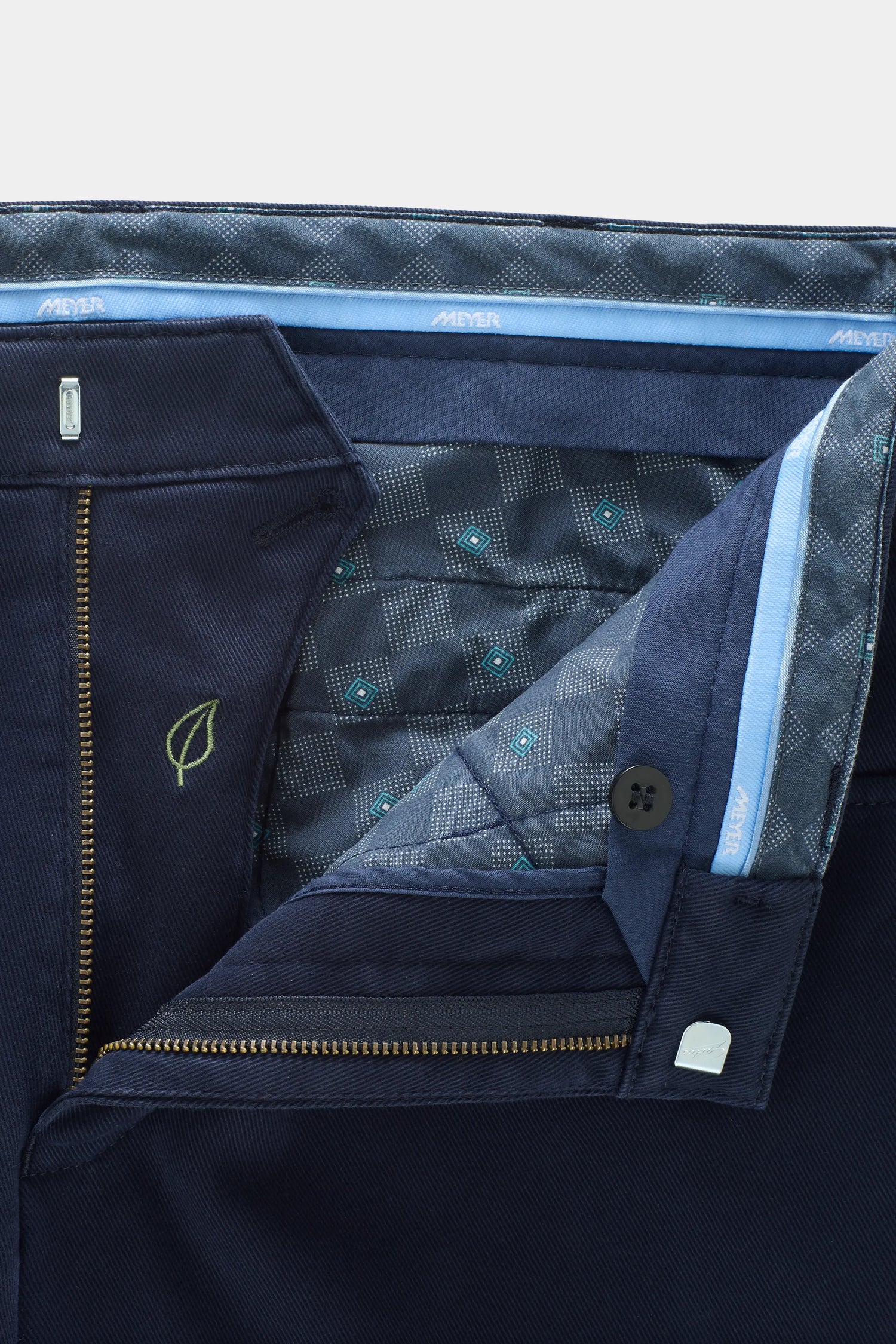 Dublin 2-3615 WINTER TWILL ∙ LOW-CREASE