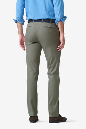 Bonn 1-8142 COTTON/SILK CHINOS
