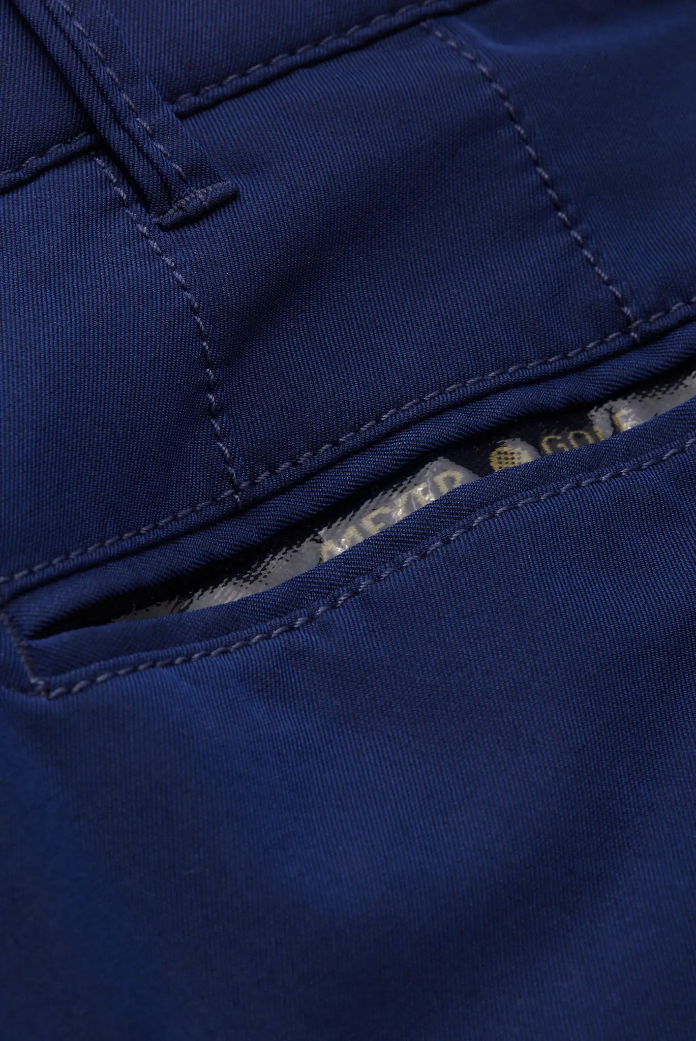 B-St. Andrews 9-8030 SUPIMA COTTON SATIN, SUPER-STRETCH